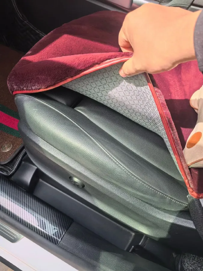 2020 Mercedes-Benz GLB Class 1.3T 136HP L4 7DCT,autocango,china used car exporter,china ev exporter,chinese used car exporter,chinese used ev exporter