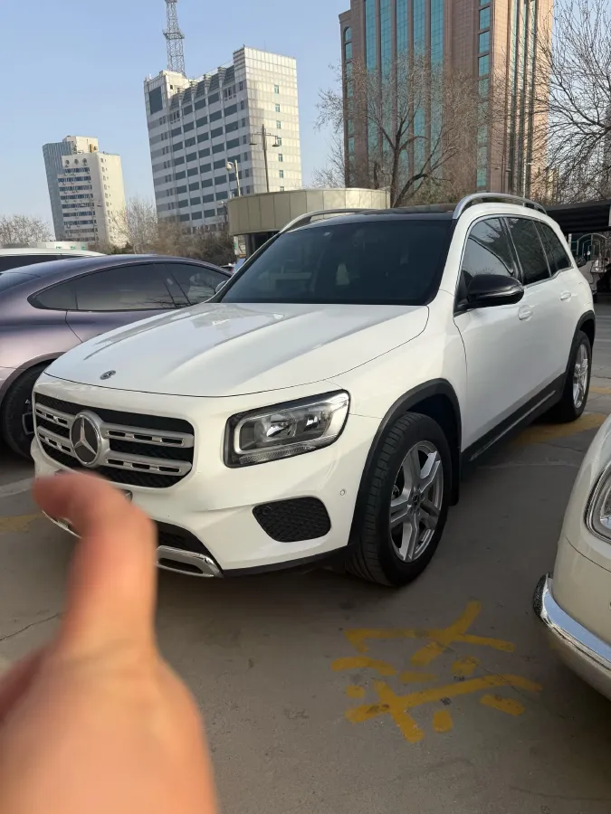 2020 Mercedes-Benz GLB Class 1.3T 136HP L4 7DCT,autocango,china used car exporter,china ev exporter,chinese used car exporter,chinese used ev exporter