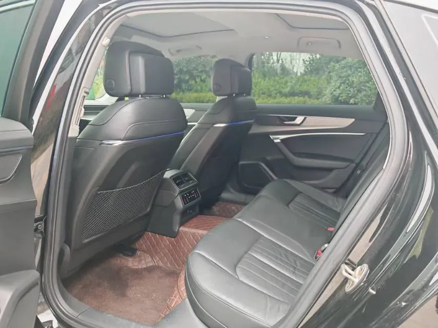 2019 Mercedes-Benz E Class 1.5T 184HP L4 9AT,autocango,china used car exporter,china ev exporter,chinese used car exporter,chinese used ev exporter