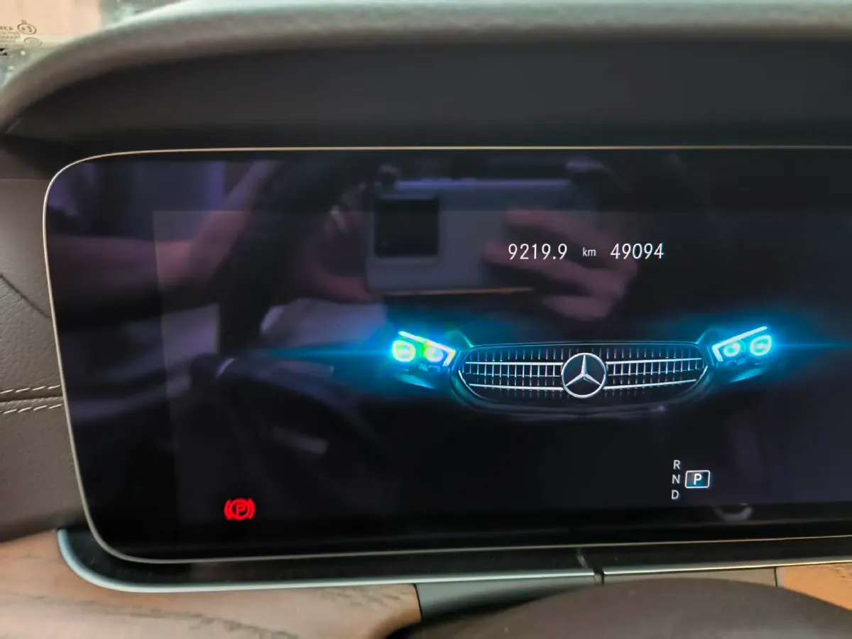 2022 Mercedes-Benz E Class 2.0T 197HP L4 9AT,autocango,china used car exporter,china ev exporter,chinese used car exporter,chinese used ev exporter