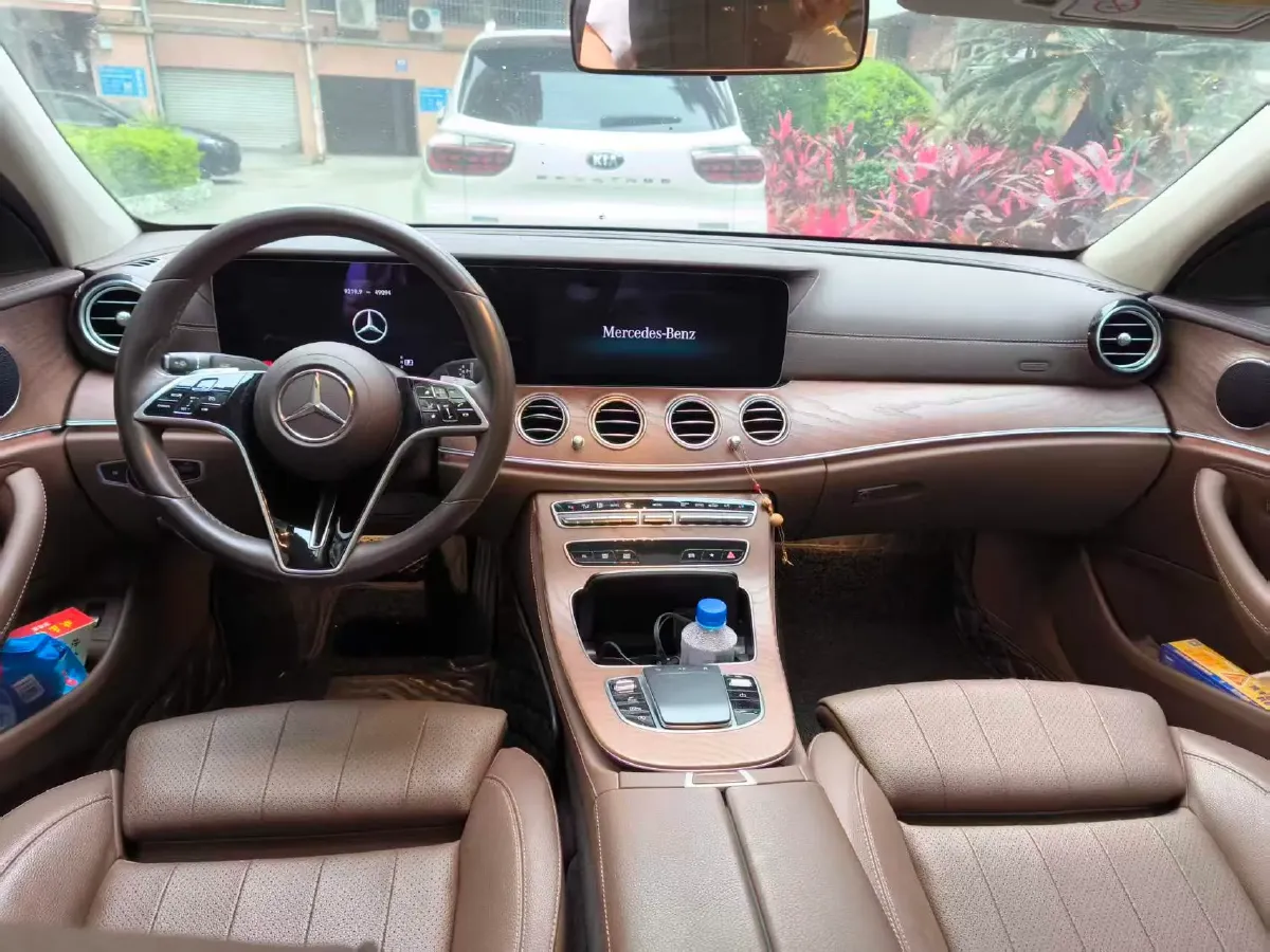 2022 Mercedes-Benz E Class 2.0T 197HP L4 9AT,autocango,china used car exporter,china ev exporter,chinese used car exporter,chinese used ev exporter