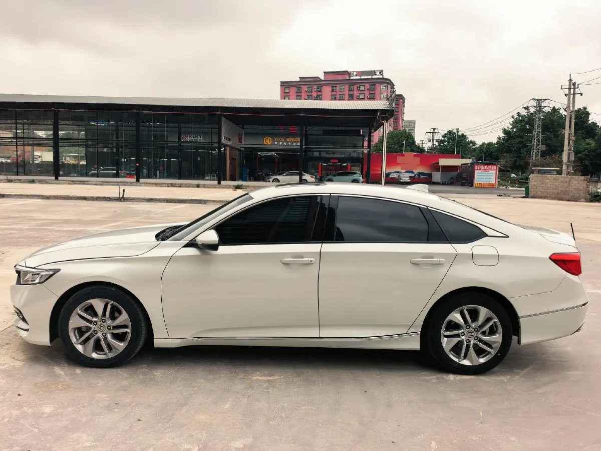 2018 Honda Accord 1.5T 194HP L4 CVT,autocango,china used car exporter,china ev exporter,chinese used car exporter,chinese used ev exporter