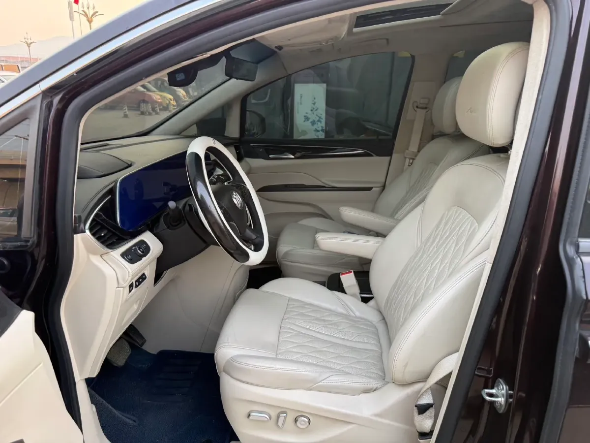 2020 Buick GL8 2.0T 237HP L4 9AT,autocango,china used car exporter,china ev exporter,chinese used car exporter,chinese used ev exporter