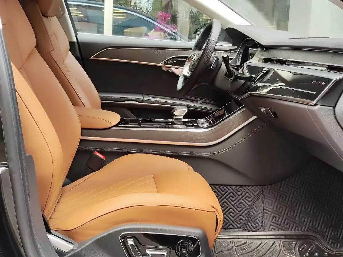 2023 Audi A8 3.0T 286HP V6 8AT,autocango,china used car exporter,china ev exporter,chinese used car exporter,chinese used ev exporter
