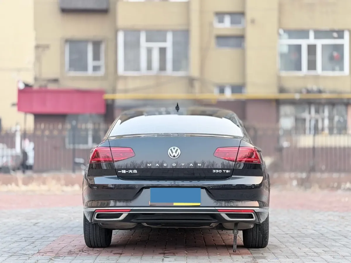 2020 Volkswagen Magotan 2.0T 186HP L4 7DCT,autocango,china used car exporter,china ev exporter,chinese used car exporter,chinese used ev exporter