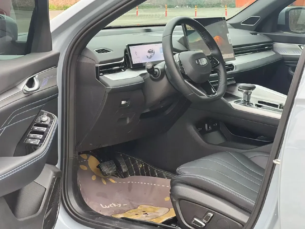 2025 Geely Preface 1.5T 181HP L4 7DCT,autocango,china used car exporter,china ev exporter,chinese used car exporter,chinese used ev exporter