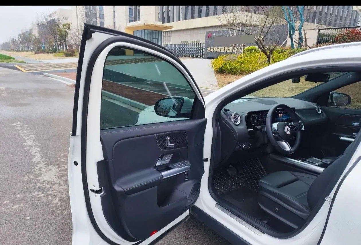 2024 Mercedes-Benz GLA Class 2.0T 190HP L4 8DCT,autocango,china used car exporter,china ev exporter,chinese used car exporter,chinese used ev exporter