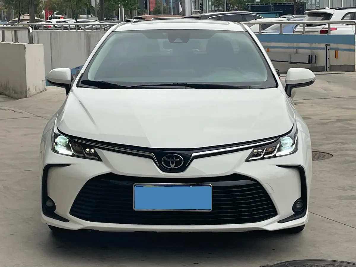 2023 Toyota Corolla 1.2T 116HP L4 CVT,autocango,china used car exporter,china ev exporter,chinese used car exporter,chinese used ev exporter