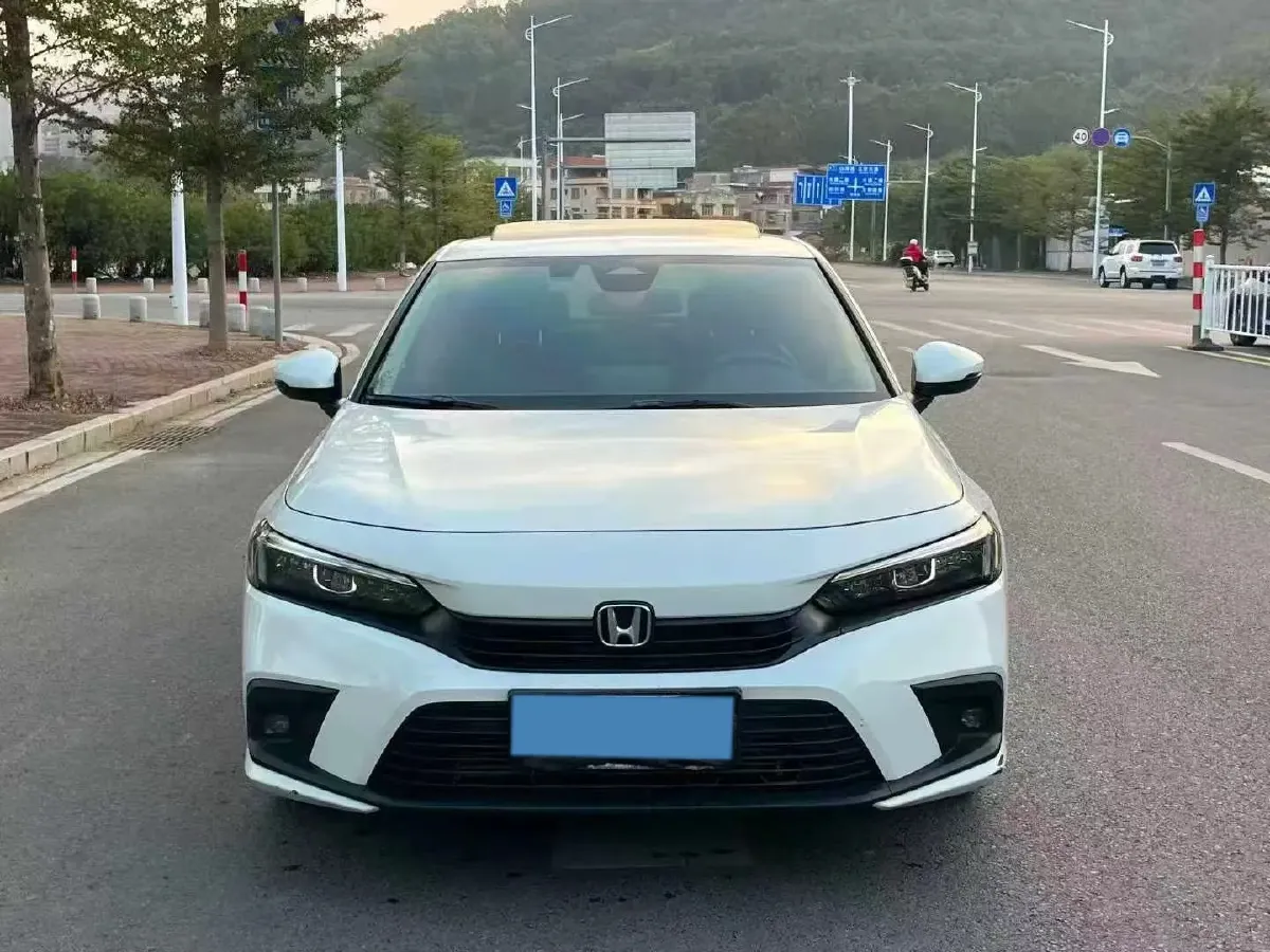 2023 Honda Civic 1.5T 182HP L4 CVT,autocango,china used car exporter,china ev exporter,chinese used car exporter,chinese used ev exporter