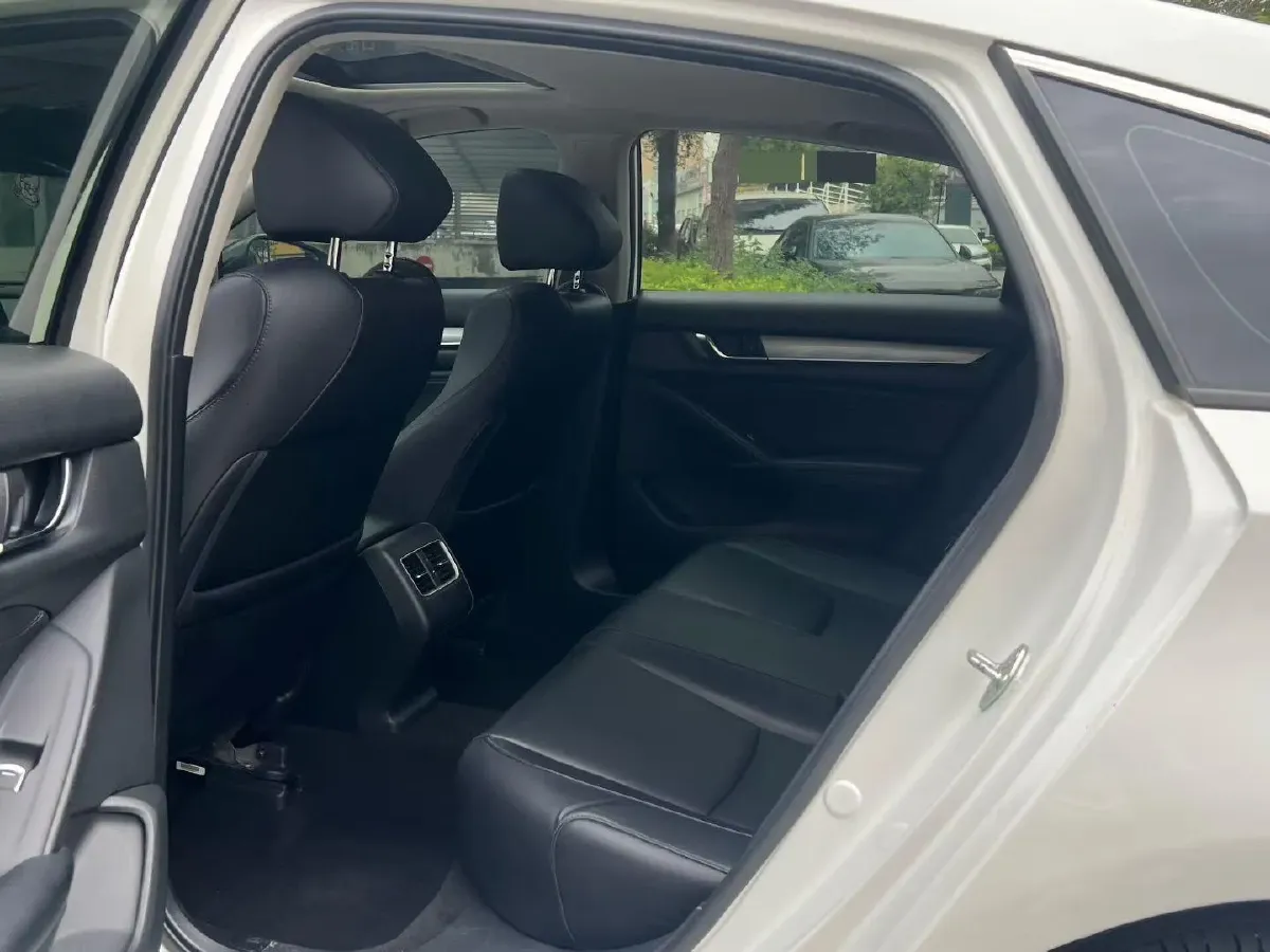 2018 Honda Accord 1.5T 194HP L4 CVT,autocango,china used car exporter,china ev exporter,chinese used car exporter,chinese used ev exporter