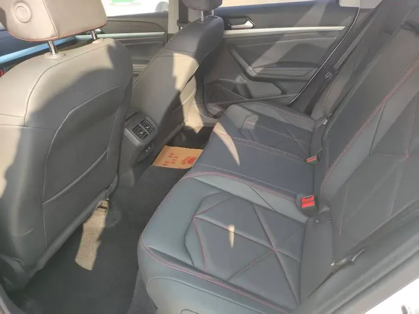 2024 Volkswagen Lavida 1.5T 160HP L4 7DCT,autocango,china used car exporter,china ev exporter,chinese used car exporter,chinese used ev exporter