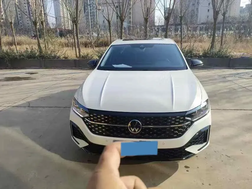 2024 Volkswagen Lavida 1.5T 160HP L4 7DCT,autocango,china used car exporter,china ev exporter,chinese used car exporter,chinese used ev exporter