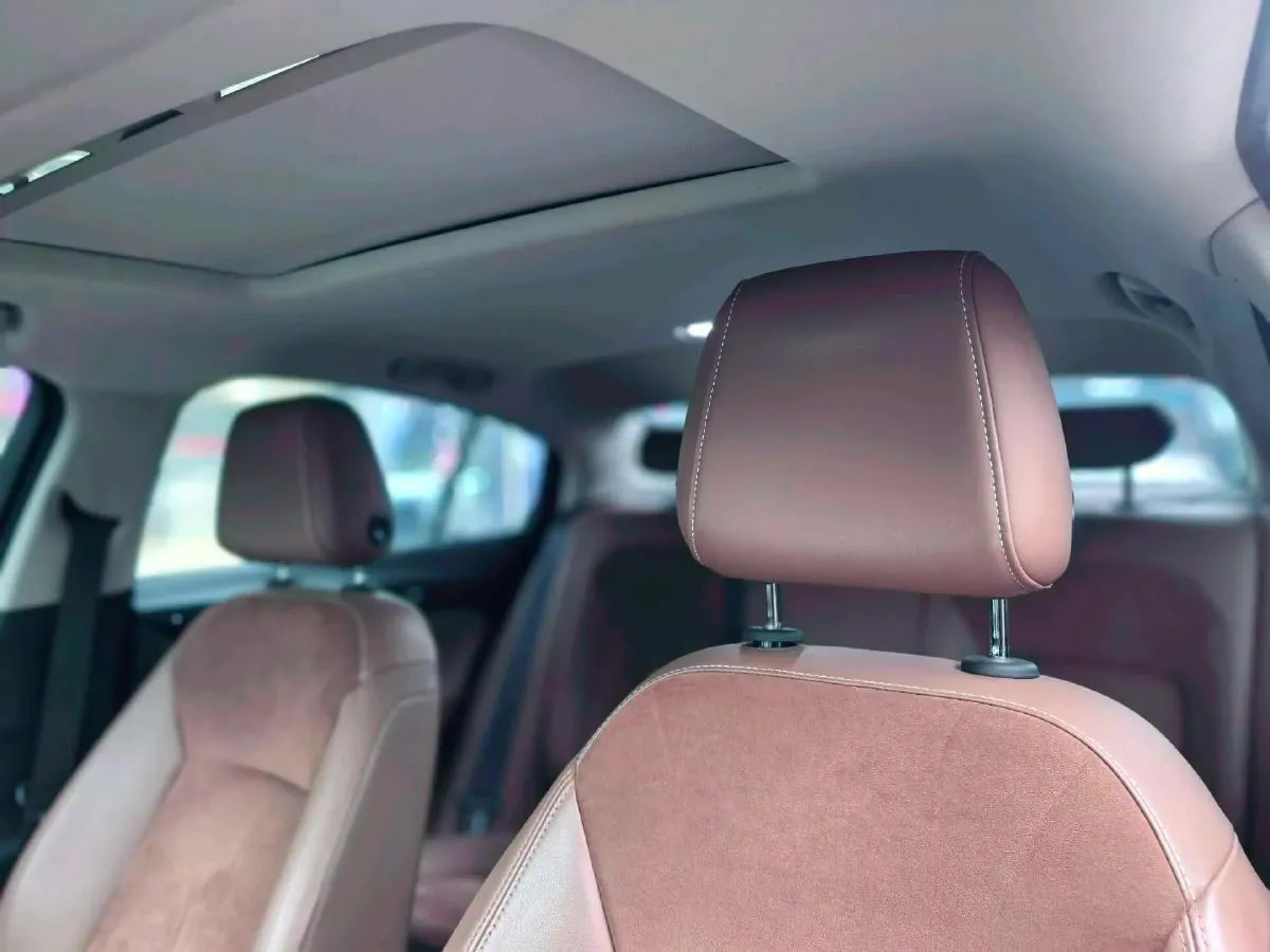 2019 Buick Regal 1.5T 170HP L4 9AT,autocango,china used car exporter,china ev exporter,chinese used car exporter,chinese used ev exporter