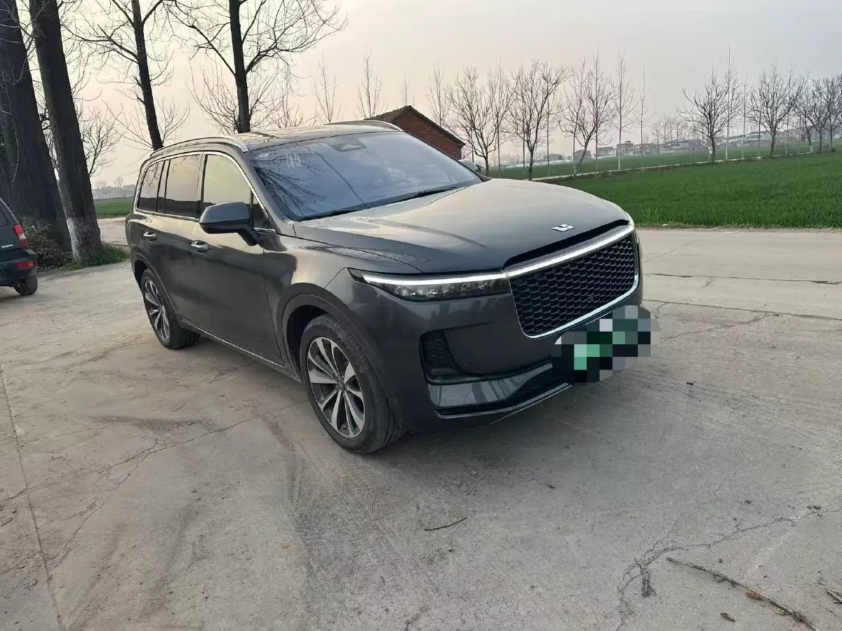 2021 Li ONE Range Extended 131HP REEV 40.5KWH,autocango,china used car exporter,china ev exporter,chinese used car exporter,chinese used ev exporter