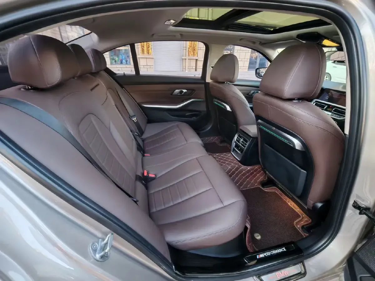 2020 BMW 3 Series 2.0T 184HP L4 8AT,autocango,china used car exporter,china ev exporter,chinese used car exporter,chinese used ev exporter