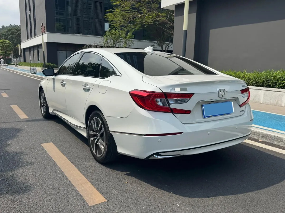 2018 Honda Accord 2.0L 146HP L4 E-CVT Hybrid,autocango,china used car exporter,china ev exporter,chinese used car exporter,chinese used ev exporter