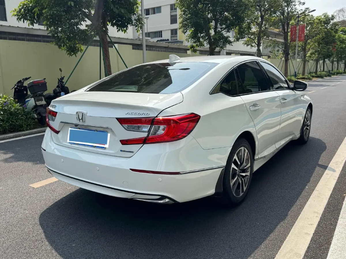 2018 Honda Accord 2.0L 146HP L4 E-CVT Hybrid,autocango,china used car exporter,china ev exporter,chinese used car exporter,chinese used ev exporter