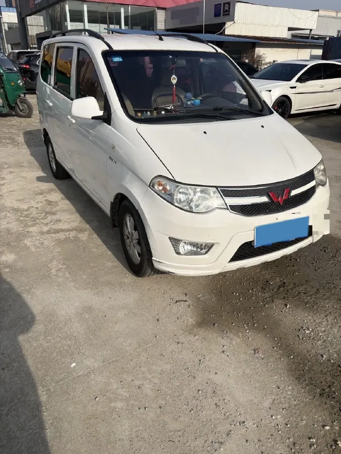 2016 WuLing HongGuang 1.5L 112HP L4 5MT,autocango,china used car exporter,china ev exporter,chinese used car exporter,chinese used ev exporter