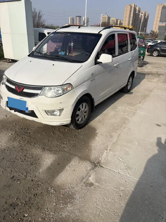 2016 WuLing HongGuang 1.5L 112HP L4 5MT,autocango,china used car exporter,china ev exporter,chinese used car exporter,chinese used ev exporter