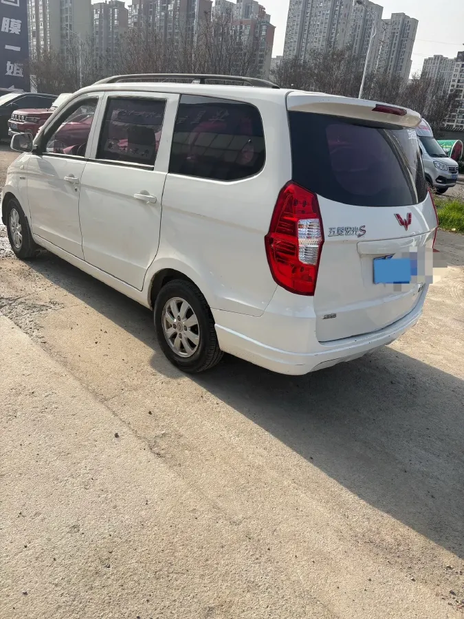 2016 WuLing HongGuang 1.5L 112HP L4 5MT,autocango,china used car exporter,china ev exporter,chinese used car exporter,chinese used ev exporter