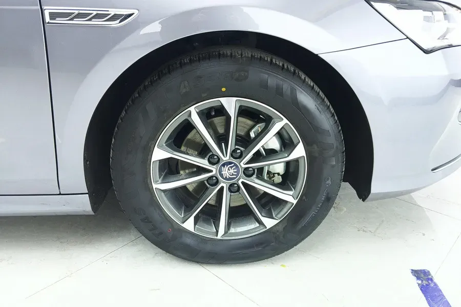 2024 BYD Qin Plus 1.5L 110HP L4 E-CVT PHEV 8.32KWH,autocango,china used car exporter,china ev exporter,chinese used car exporter,chinese used ev exporter