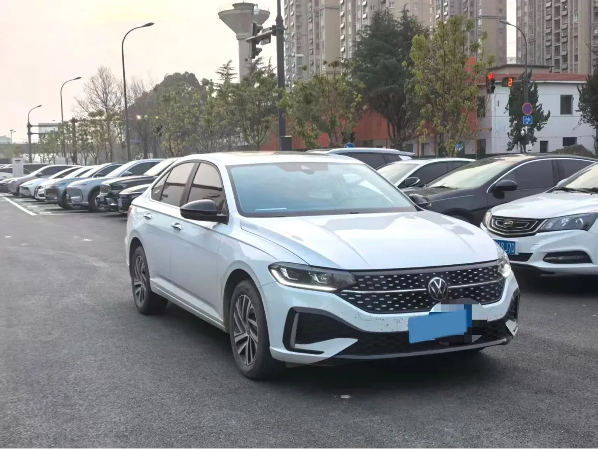 2024 Volkswagen Lavida 1.5T 160HP L4 7DCT,autocango,china used car exporter,china ev exporter,chinese used car exporter,chinese used ev exporter