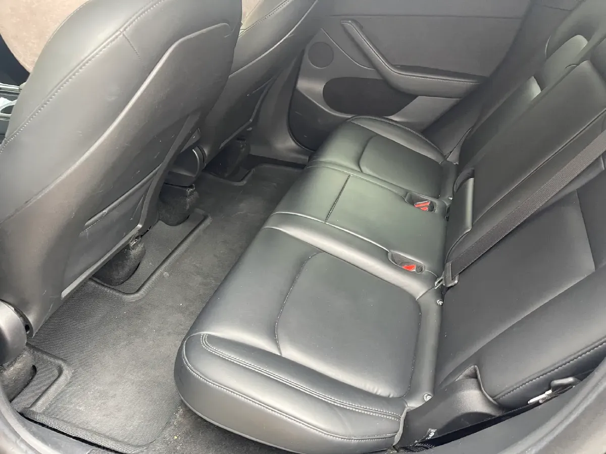 2022 Tesla Model Y BEV 60KWH,autocango,china used car exporter,china ev exporter,chinese used car exporter,chinese used ev exporter