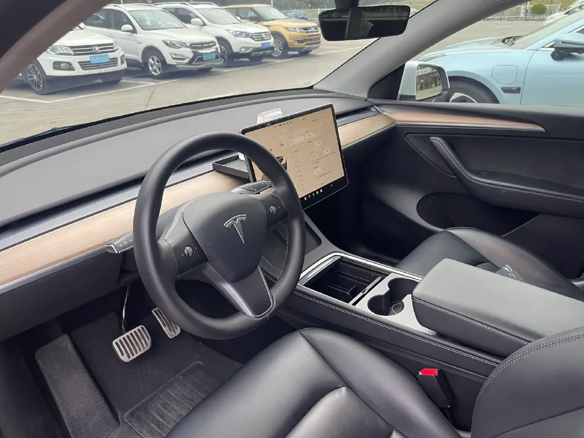 2022 Tesla Model Y BEV 60KWH,autocango,china used car exporter,china ev exporter,chinese used car exporter,chinese used ev exporter