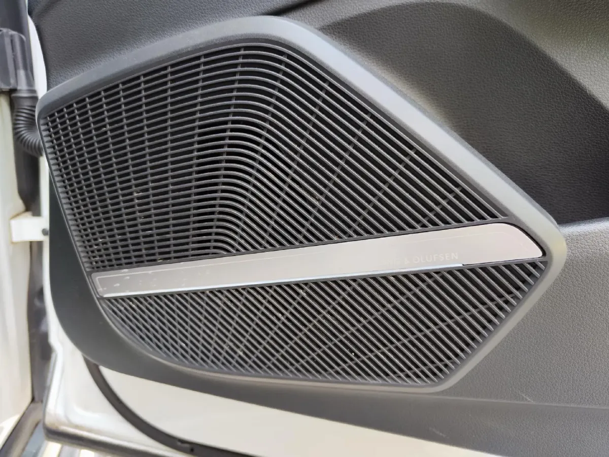 2021 Audi Q5L 2.0T 252HP L4 7DCT,autocango,china used car exporter,china ev exporter,chinese used car exporter,chinese used ev exporter