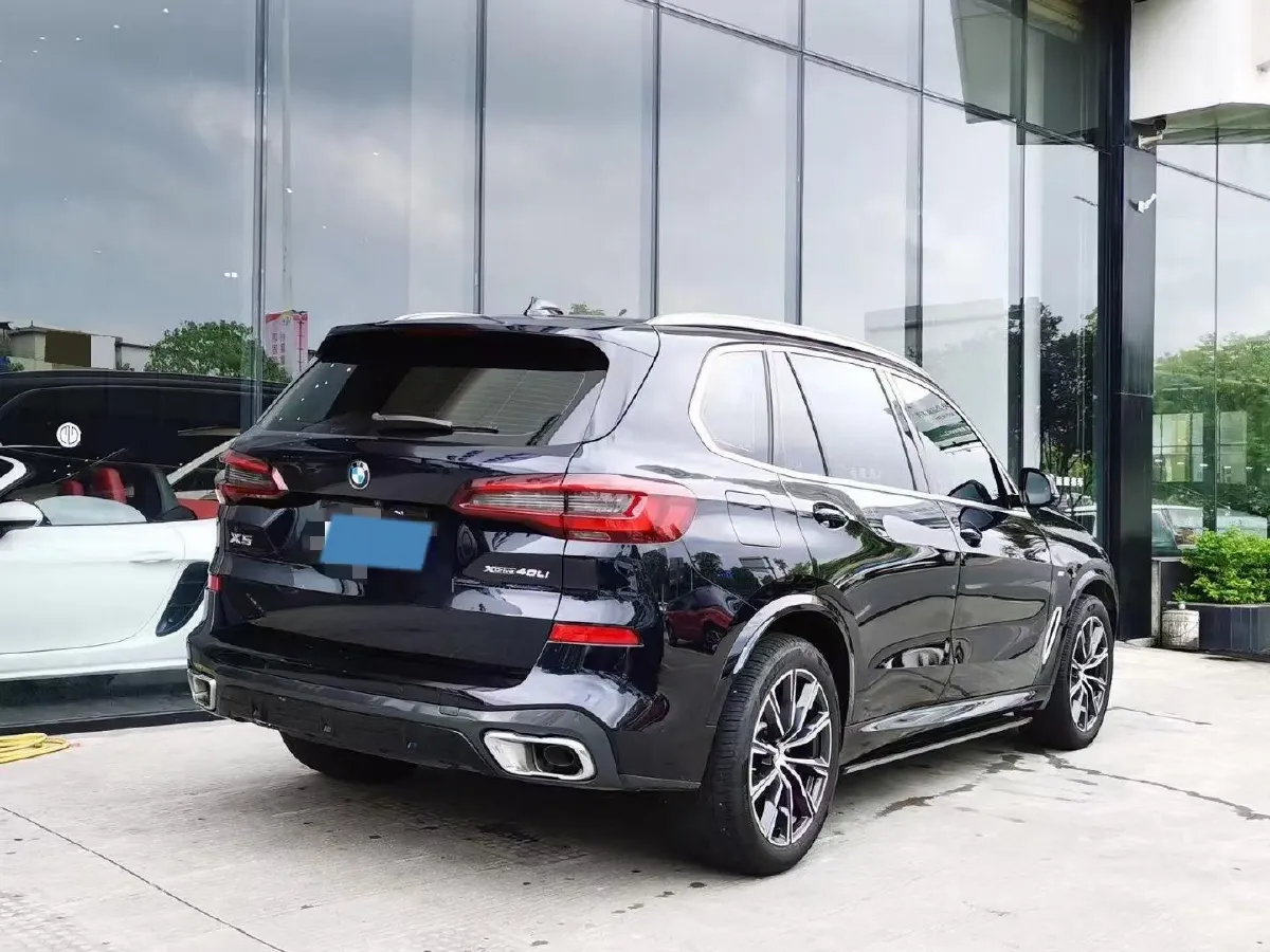 2022 BMW X5 2.0T 245HP L4 8AT,autocango,china used car exporter,china ev exporter,chinese used car exporter,chinese used ev exporter