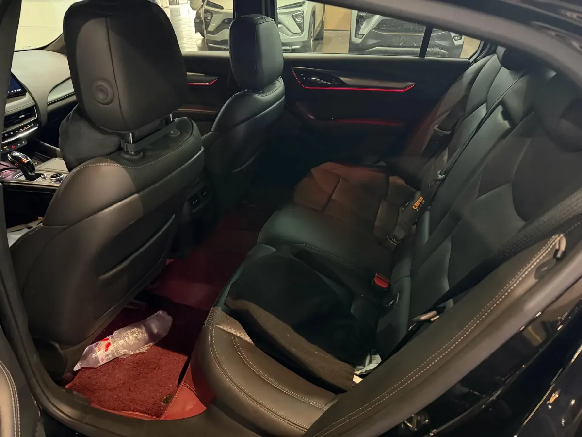 2024 Cadillac CT5 2.0T 237HP L4 10AT,autocango,china used car exporter,china ev exporter,chinese used car exporter,chinese used ev exporter