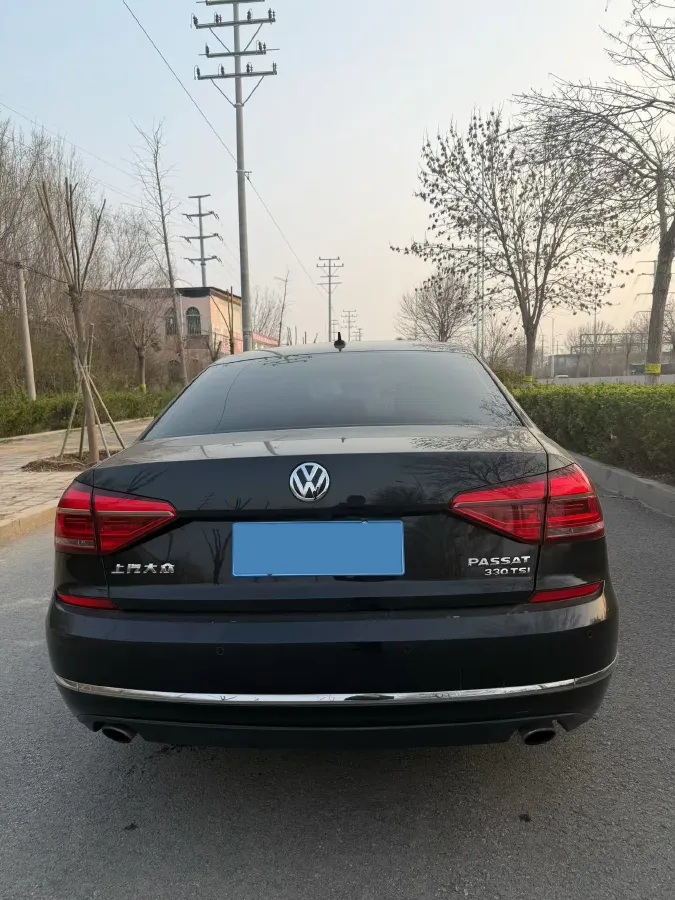 2016 Volkswagen Passat 1.8T 180HP L4 7DCT,autocango,china used car exporter,china ev exporter,chinese used car exporter,chinese used ev exporter