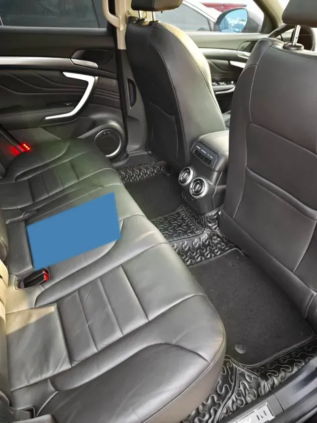 2017 WEY VV7 2.0T 234HP L4 7DCT,autocango,china used car exporter,china ev exporter,chinese used car exporter,chinese used ev exporter