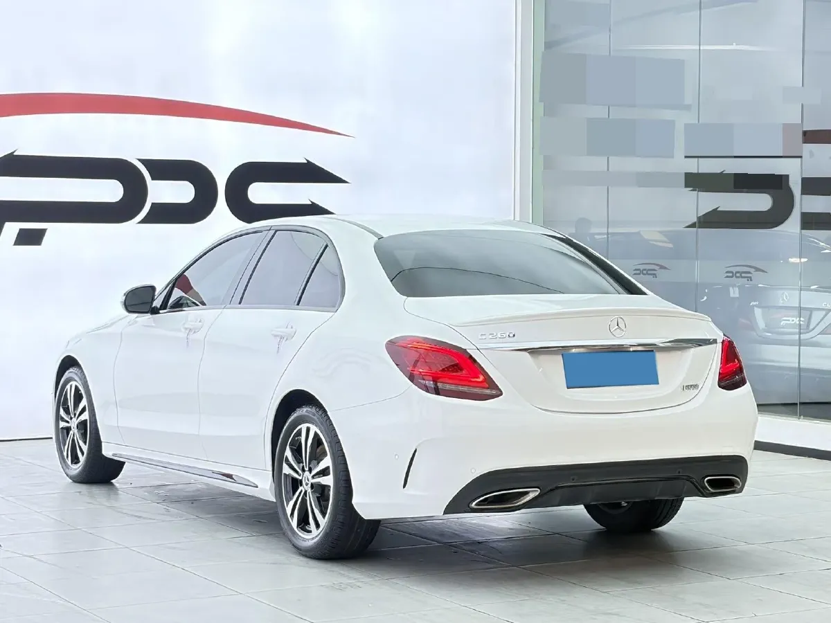 2020 Mercedes-Benz C Class 1.5T 184HP L4 9AT,autocango,china used car exporter,china ev exporter,chinese used car exporter,chinese used ev exporter