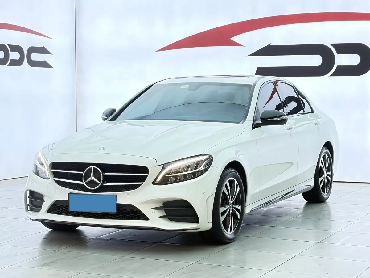 2020 Mercedes-Benz C Class 1.5T 184HP L4 9AT,autocango,china used car exporter,china ev exporter,chinese used car exporter,chinese used ev exporter