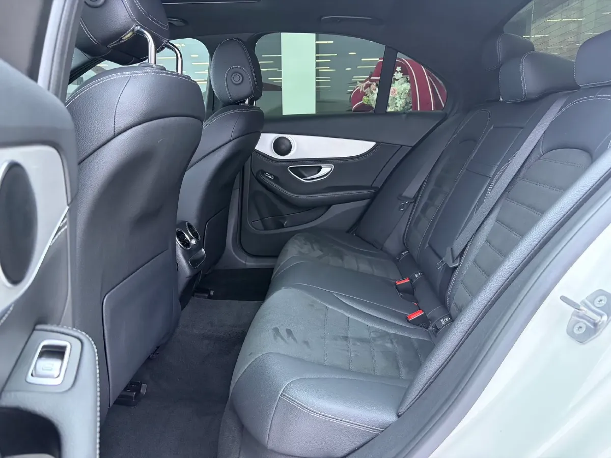 2020 Mercedes-Benz C Class 1.5T 184HP L4 9AT,autocango,china used car exporter,china ev exporter,chinese used car exporter,chinese used ev exporter