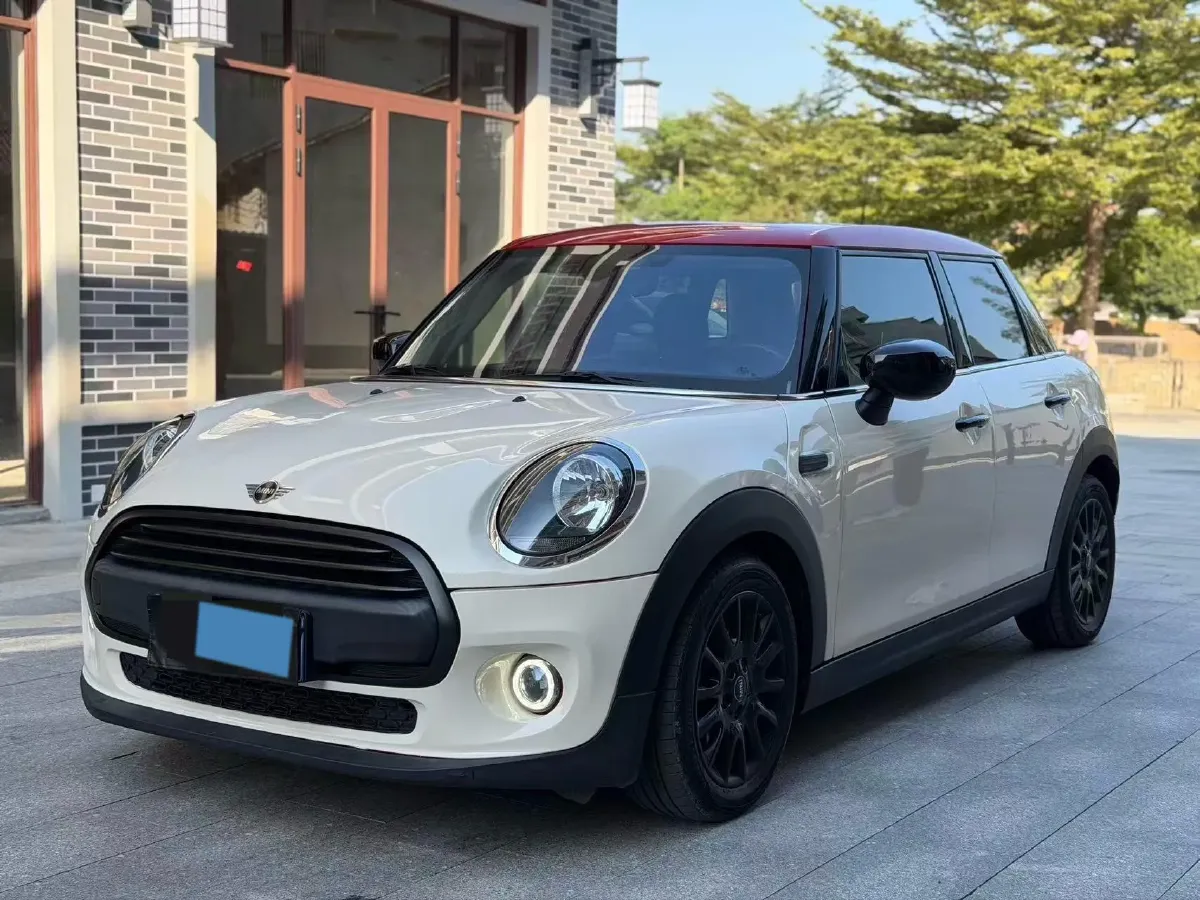 2020 MINI MINI 1.5T 102HP L3 7DCT,autocango,china used car exporter,china ev exporter,chinese used car exporter,chinese used ev exporter