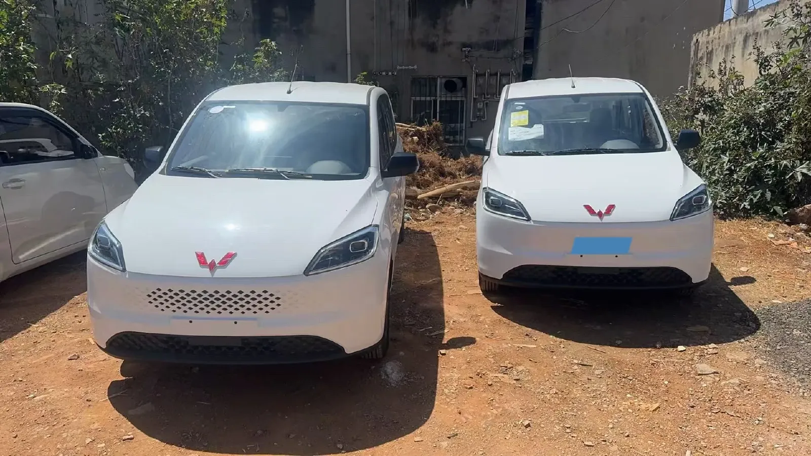 2025 WuLing HongGuang New Energy REEV 99HP REEV,autocango,china used car exporter,china ev exporter,chinese used car exporter,chinese used ev exporter