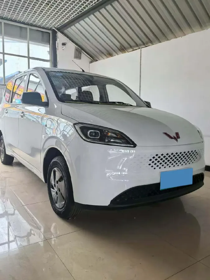 2025 WuLing HongGuang New Energy REEV 99HP REEV,autocango,china used car exporter,china ev exporter,chinese used car exporter,chinese used ev exporter