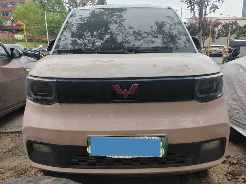 2021 WuLing HongGuang MINI EV BEV 13.9KWH,autocango,china used car exporter,china ev exporter,chinese used car exporter,chinese used ev exporter