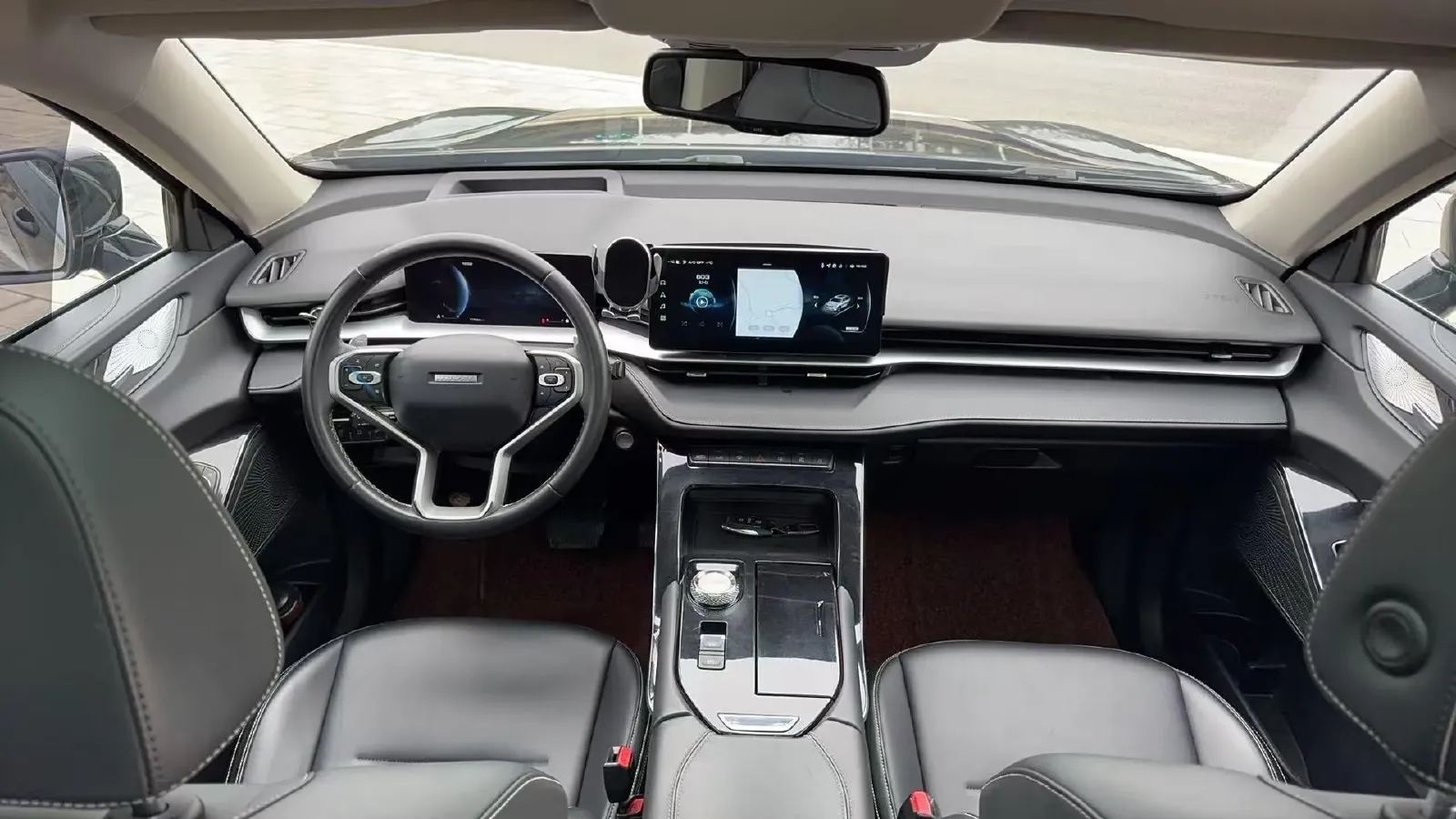 2021 Haval H6 1.5T 169HP L4 7DCT,autocango,china used car exporter,china ev exporter,chinese used car exporter,chinese used ev exporter