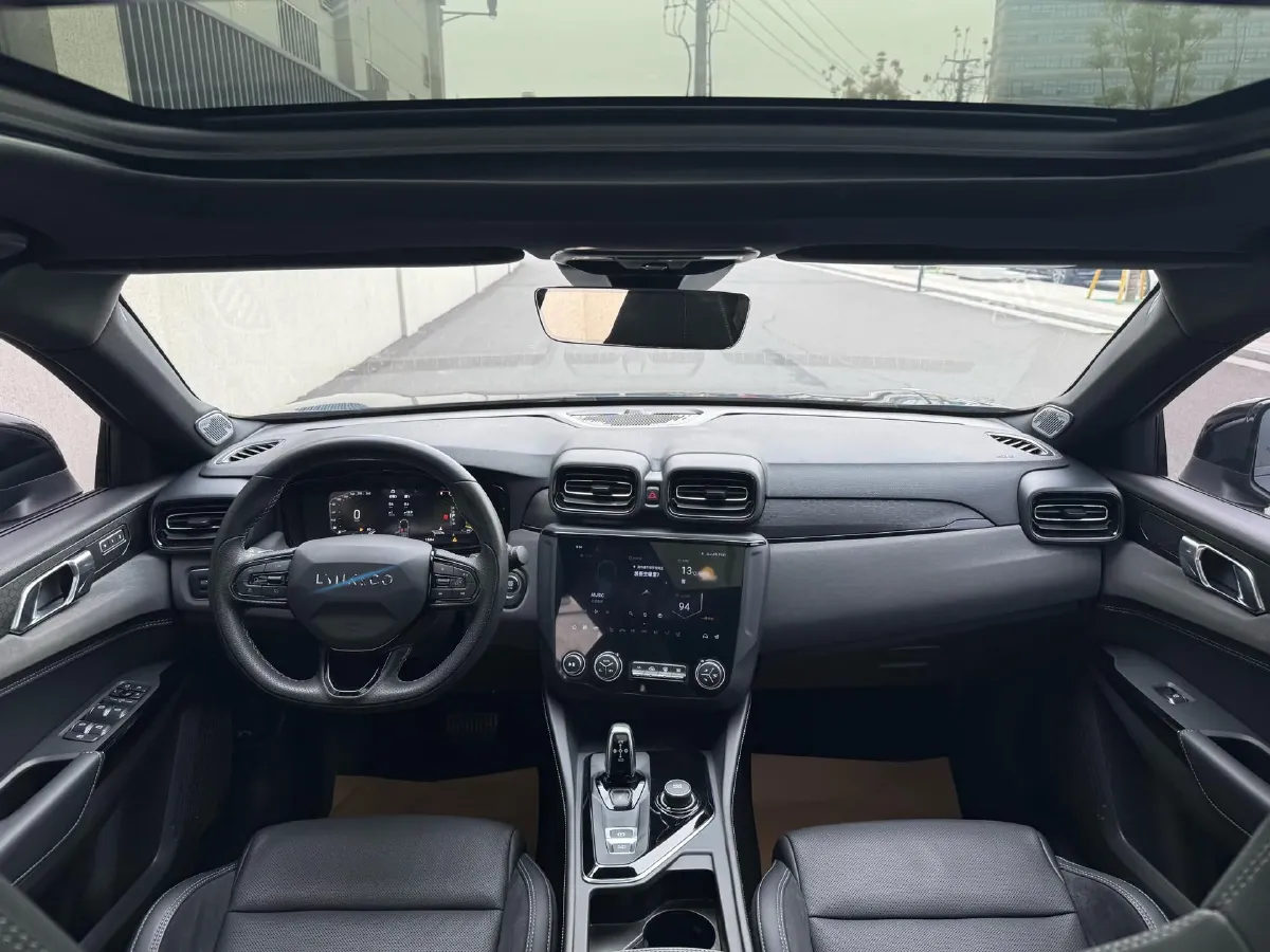 2022 LYNK&CO 03 1.5T 180HP L3 7DCT,autocango,china used car exporter,china ev exporter,chinese used car exporter,chinese used ev exporter