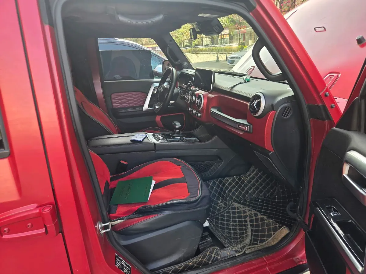 2021 Beijing BJ40 2.0T 163HP L4 8AT,autocango,china used car exporter,china ev exporter,chinese used car exporter,chinese used ev exporter