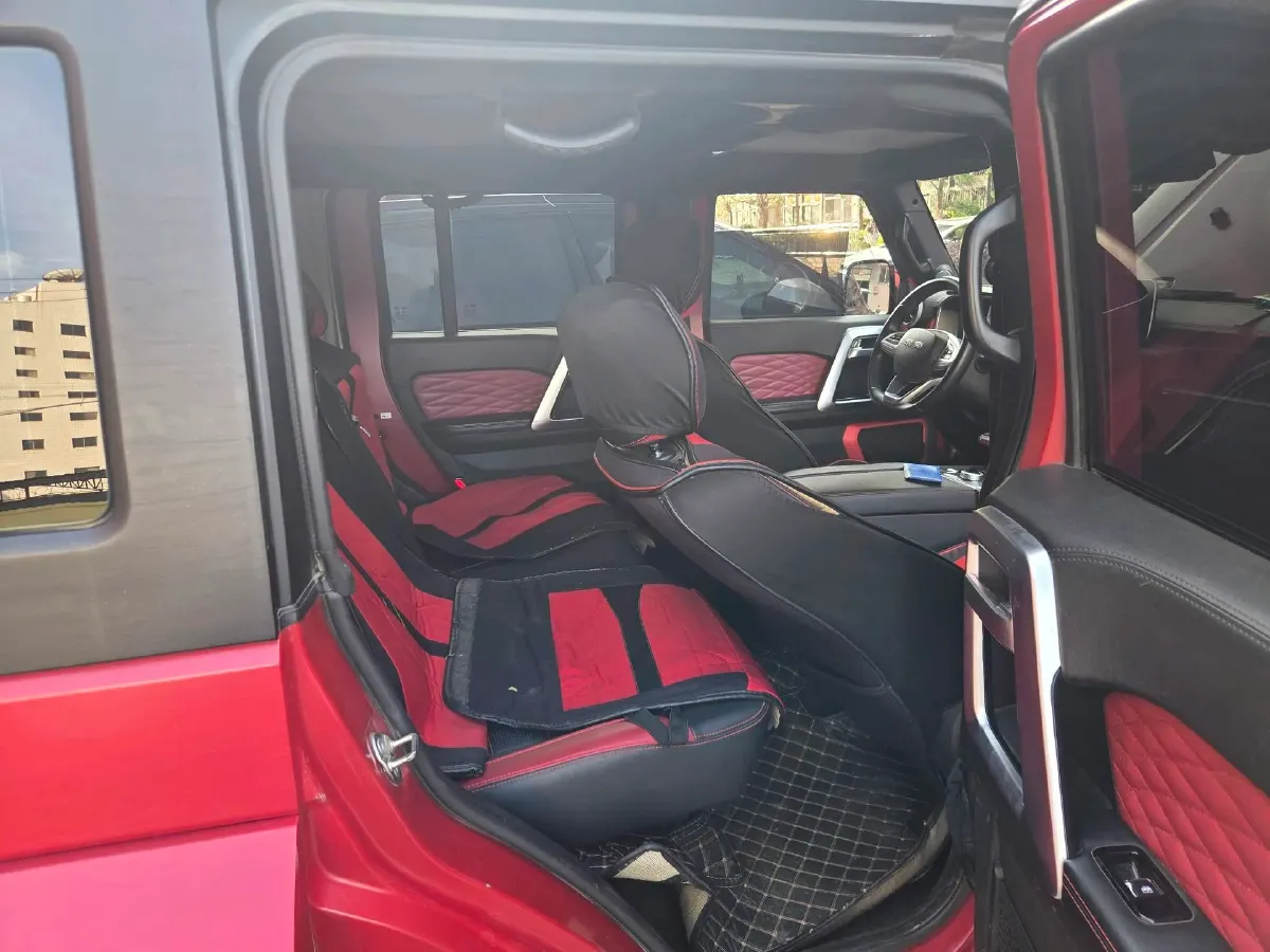 2021 Beijing BJ40 2.0T 163HP L4 8AT,autocango,china used car exporter,china ev exporter,chinese used car exporter,chinese used ev exporter