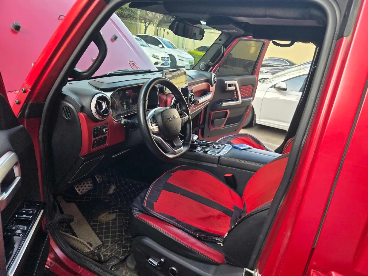 2021 Beijing BJ40 2.0T 163HP L4 8AT,autocango,china used car exporter,china ev exporter,chinese used car exporter,chinese used ev exporter