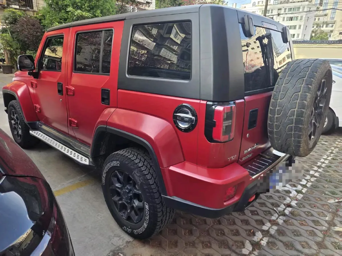 2021 Beijing BJ40 2.0T 163HP L4 8AT,autocango,china used car exporter,china ev exporter,chinese used car exporter,chinese used ev exporter