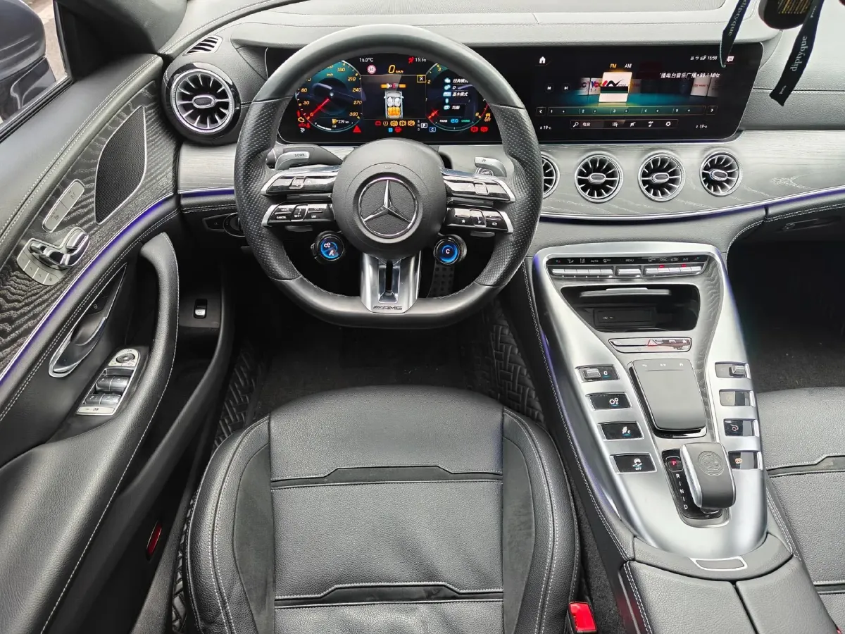 2022 Mercedes-Benz AMG GT 3.0T 367HP L6 9AT,autocango,china used car exporter,china ev exporter,chinese used car exporter,chinese used ev exporter