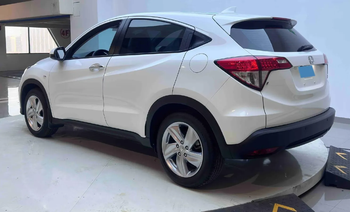 2022 Honda Vezel 1.5L 131HP L4 CVT,autocango,china used car exporter,china ev exporter,chinese used car exporter,chinese used ev exporter