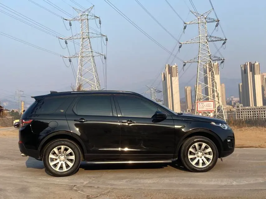 2019 Land Rover Discovery Sport 2.0T 241HP L4 9AT,autocango,china used car exporter,china ev exporter,chinese used car exporter,chinese used ev exporter