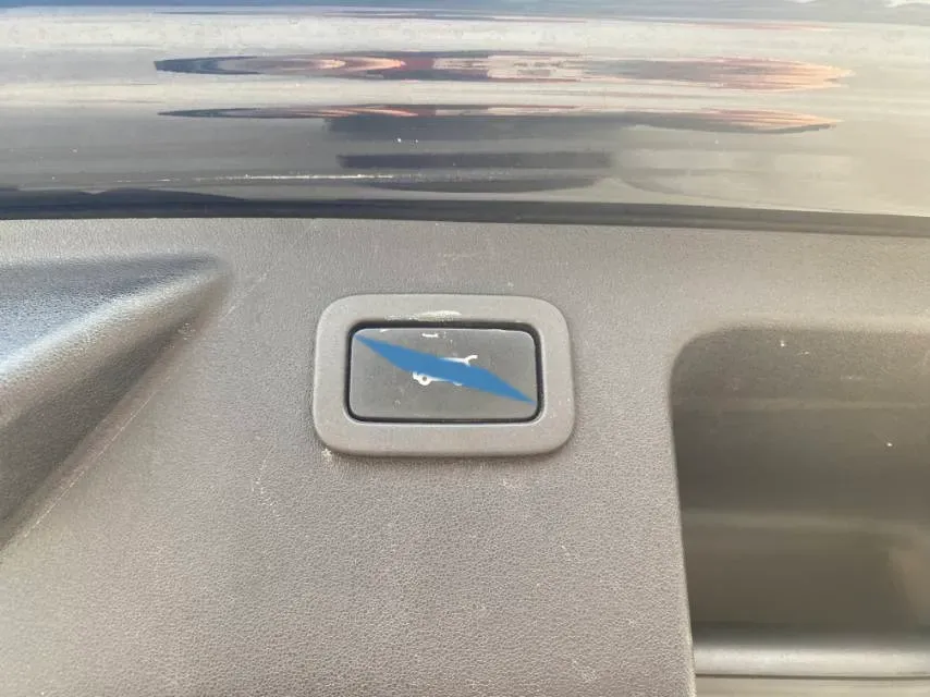 2019 Land Rover Discovery Sport 2.0T 241HP L4 9AT,autocango,china used car exporter,china ev exporter,chinese used car exporter,chinese used ev exporter